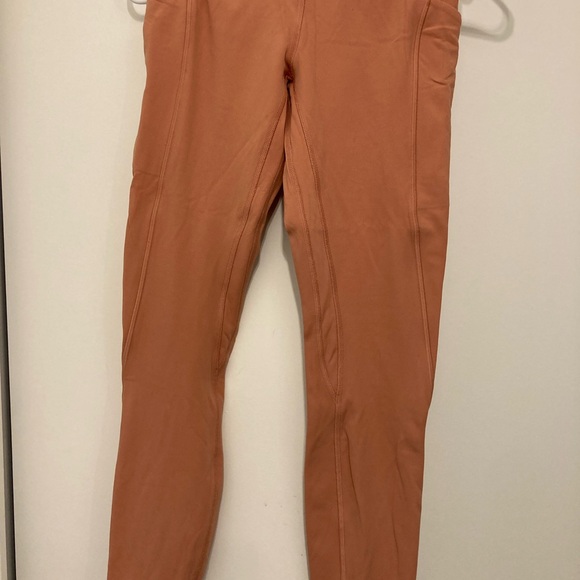 Lululemon Peach Leggings - Picture 1 of 3